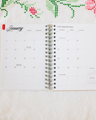 Live, Laugh, Latina 2026 Weekly Planner